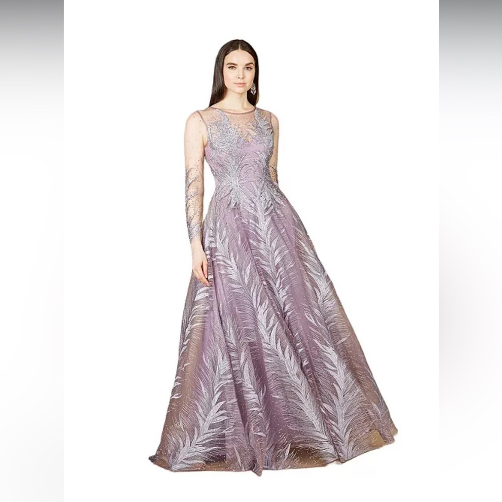 Lara
Women's High Neck Sheer Long Sleeve Embellished Gown size 18